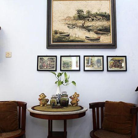 Griya Kedasih Guesthouse Jogjakarta Buitenkant foto